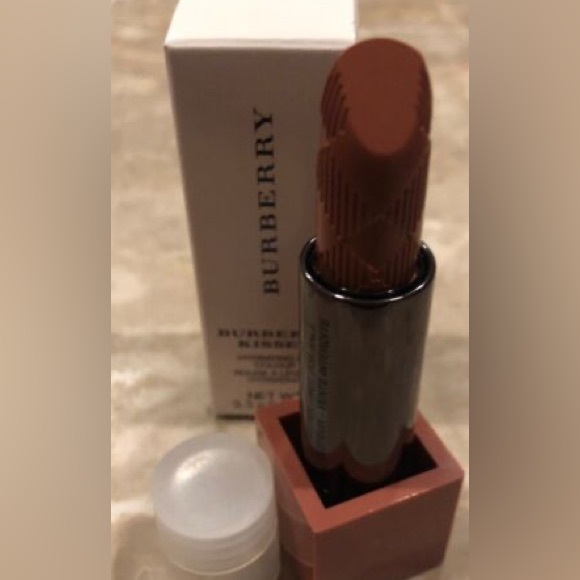 Burberry Other - BURBERRY KISSES HYDRATING LIPSTICK #21 Nude With Tester Box & Cap